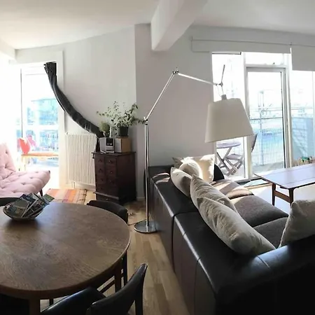 Apartment At The Waterfront *