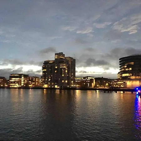 شقة At The Waterfront كوبنهاجن